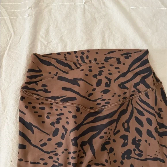 PARAGON Brown and Black Patterned Leggings - Picture 2 of 5